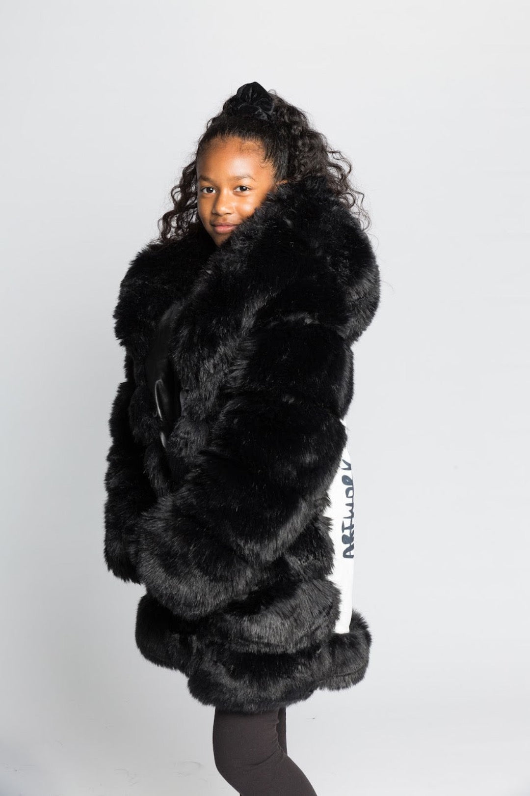 House of juniors, hoj, luxury, luxury faux fur, faux fur, vegan faux fur, black coat, black fur coat, heavy duty, girls faux fur, luxury fashion, high end fashion, 